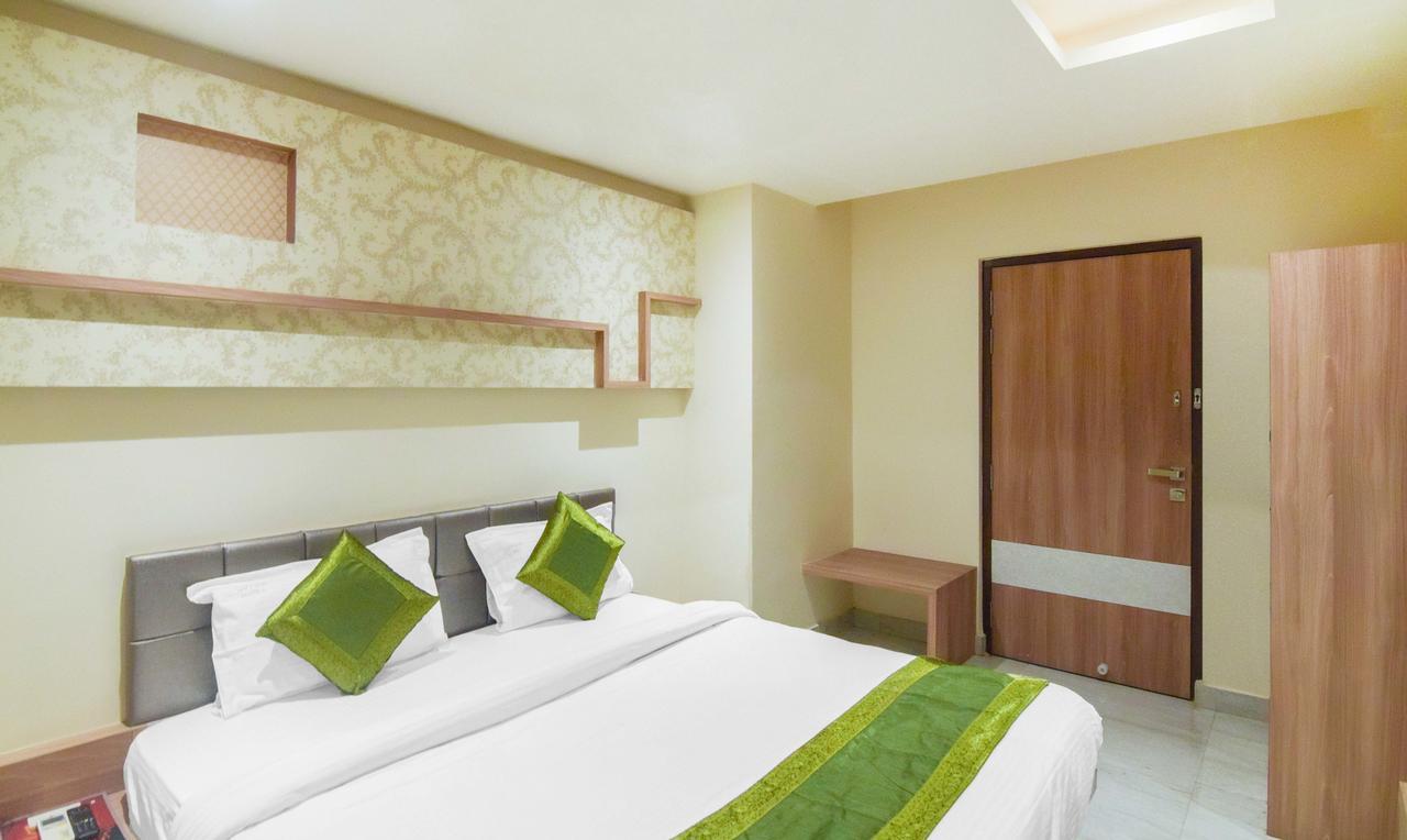 Hotel Saffron Varanasi Exterior foto
